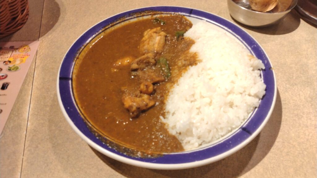 エチオピア本店のチキンカレー1050円