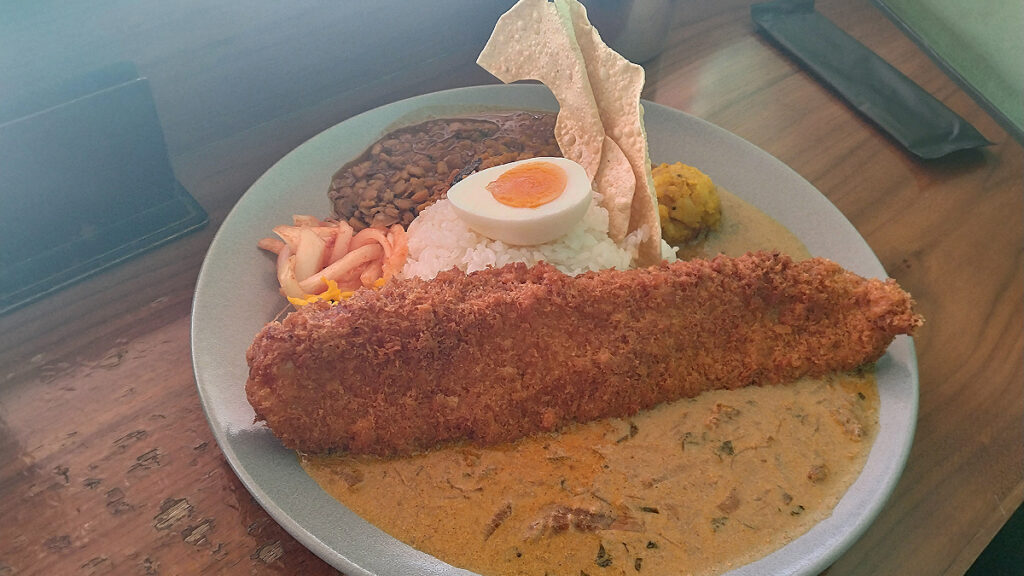 二代目フィッシュカレー 2種コンボ mix豆カレー
