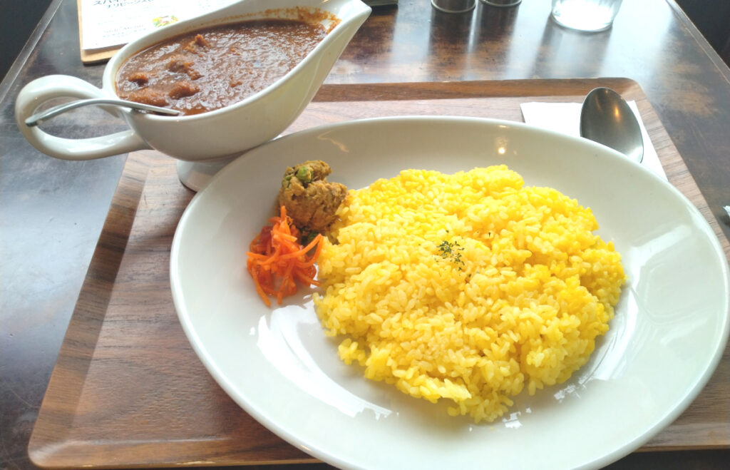 ヒナタ屋のチキンカレー